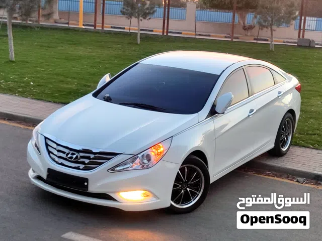 2010 هيونداي سوناتا Limited