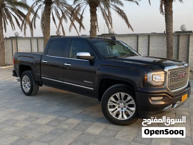 2016 GMC Sierra Denali