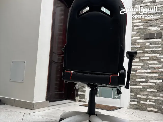 Other Chairs & Desks in Muharraq