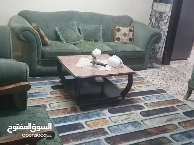 كنب للبيع مستعملة