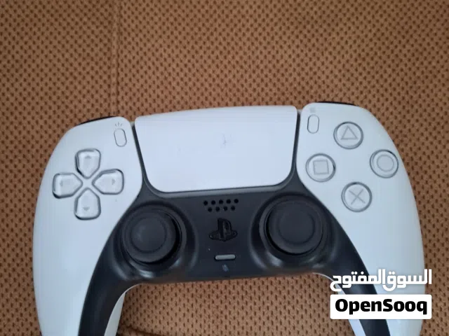 يد بلاي ستيشين 5