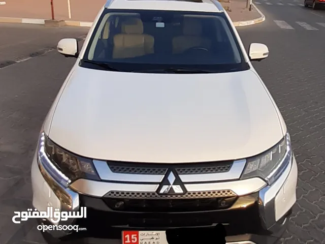 Mitsubishi Outlander GLS Highline 2020 4WD - GCC - Excellent condition - No accident
