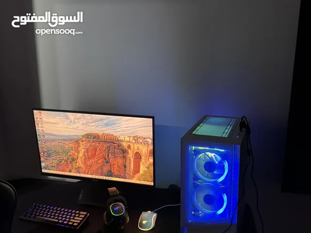 بي سي فيه جميع اللعاب فورت نايت ببجي بلاكوبس تفحيط حياه واقعيه جميل وما يشتكي من شي مايعلق
