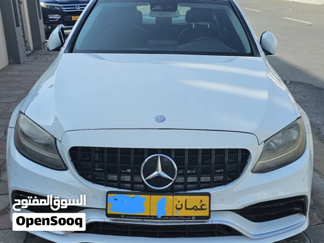 مرسيدس بنز موديل 2016 حجم c300 عاجل للبيع