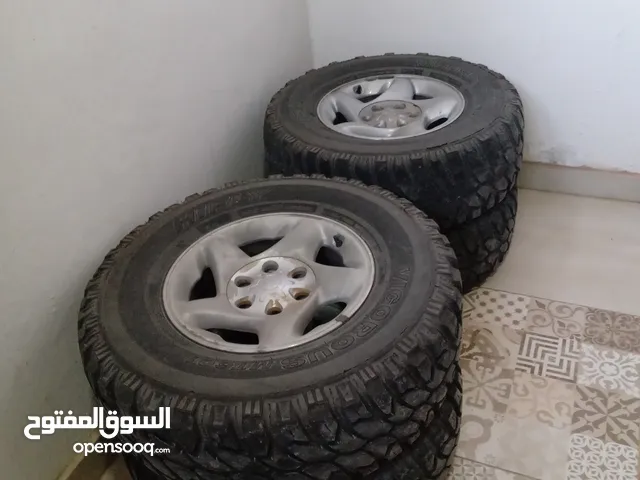 Black Rhion 17.5 Tyre & Rim in Tripoli