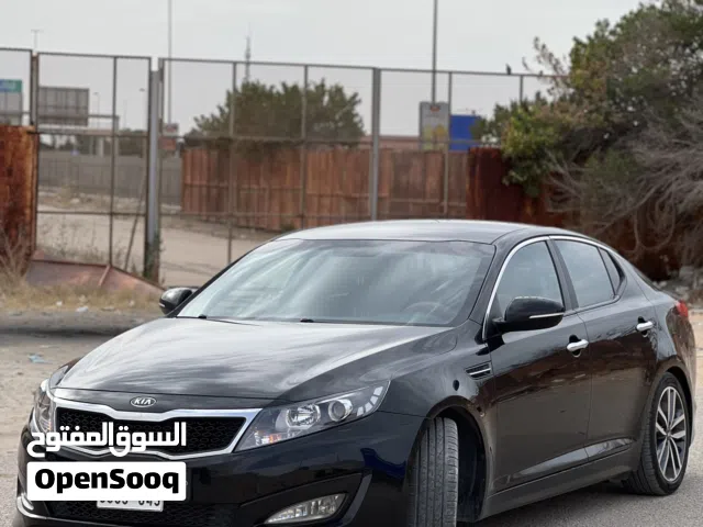 2011 كيا K5 Standard