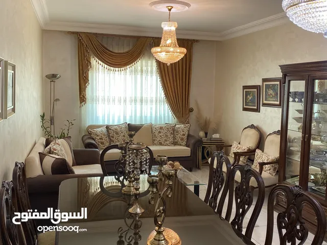 شقة للبيع بالمدينة الرياضية
