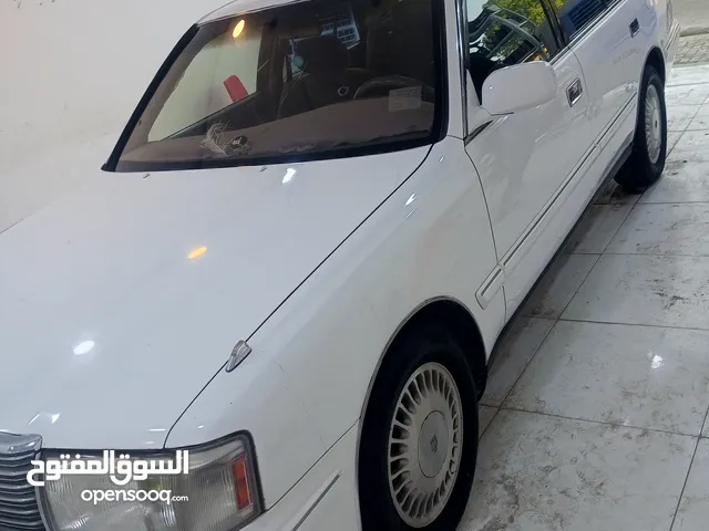 تيوتا راس الثور كروان
