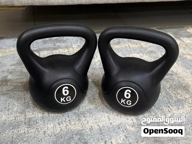 Pair of 6kgs kettlebells