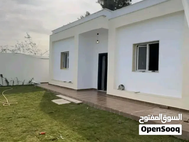 110 m2 3 Bedrooms Townhouse for Rent in Tripoli Tajura