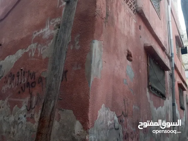 بيت للبيع من طابقين