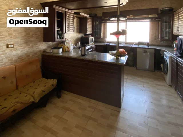 250 m2 5 Bedrooms Townhouse for Sale in Mafraq Al-Hay Al-Hashmi