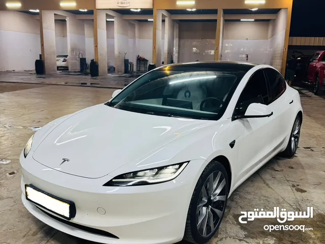 للبيع تسلا Model 3