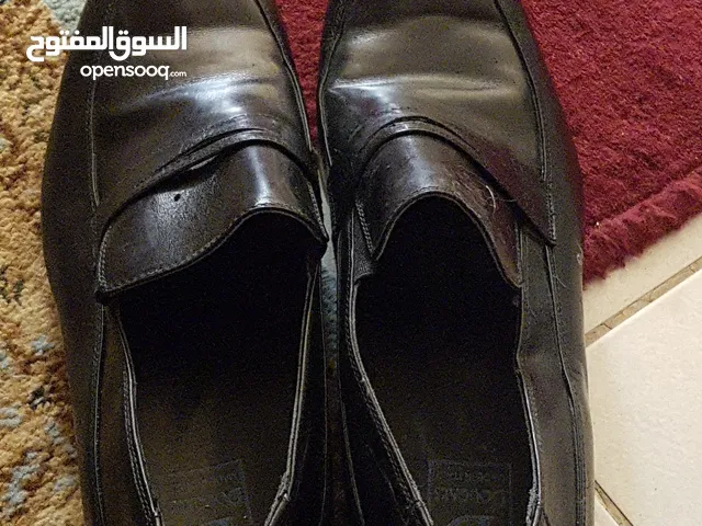 Other Casual Shoes in Central Governorate