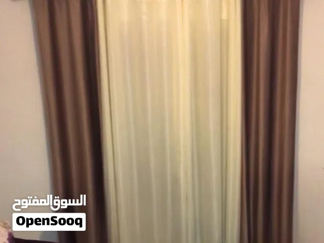 برادي لشباكين عدد القطع 8 بحالة ممتازة