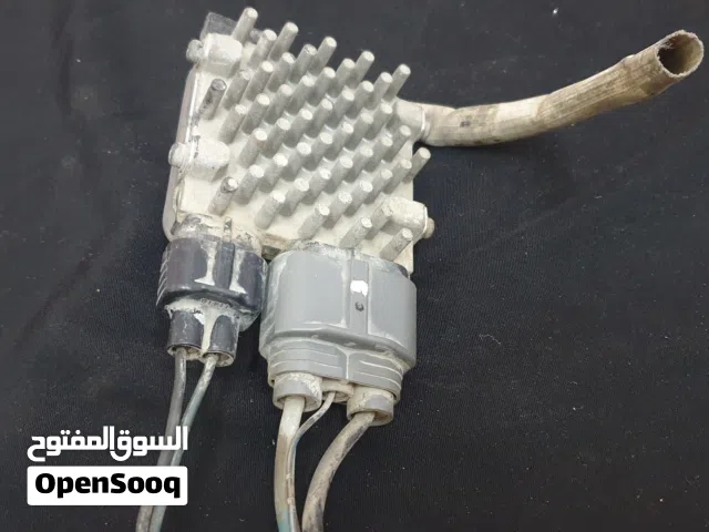 اغراض سيارة جالنت من 2000 الي 2006  بالاضافه الي شبكة سيارة الامنيوم عموله  الاسعار في الوصف