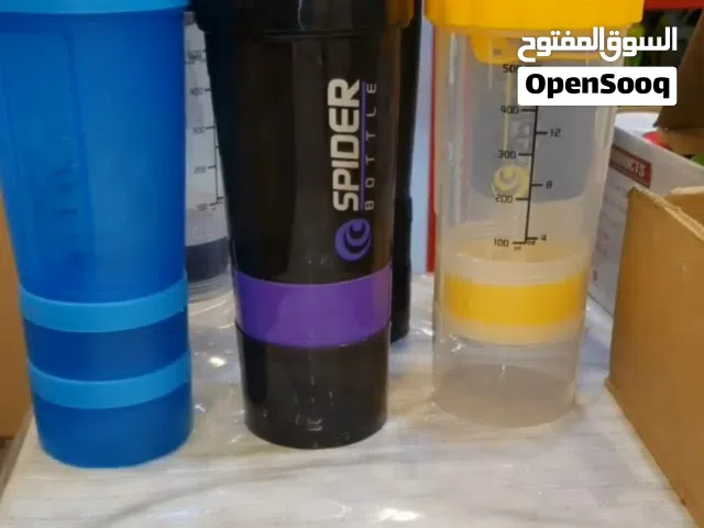 موجود علبة كرياتين الماني رايح حصه منها بسعر حرق