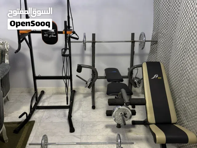 معدات رياضية منزلية بحاله ممتازة
