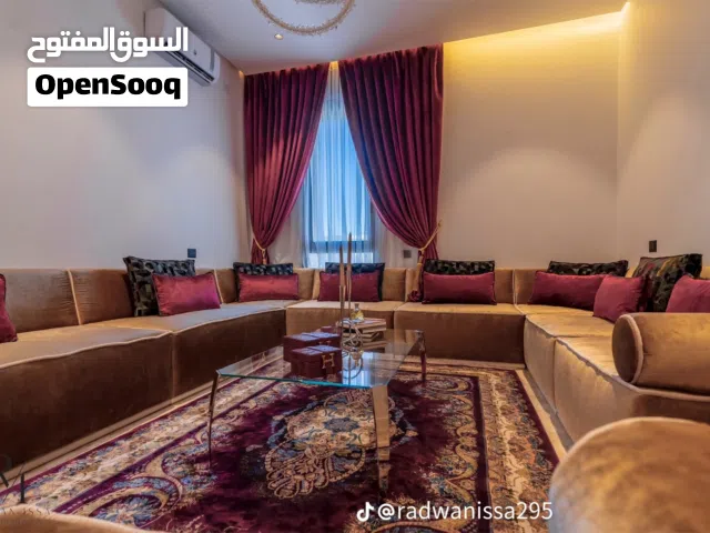 بيت طابقين للبيع في منطقه نضران حديث موقع ممتاز