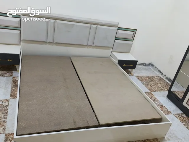 غرفة نوم للبيع جديده كلش اول مره تنصب واول مره تنفتح من الكارتون ومامستخدمه ابد