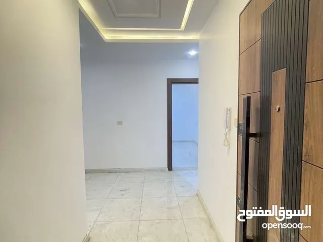 190 m2 4 Bedrooms Apartments for Rent in Tripoli Al-Serraj