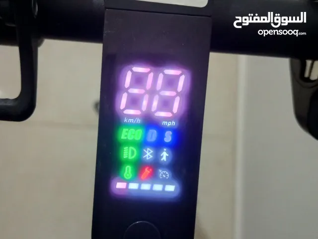 سكوتر كهربائية شاومي حجم كبير لون أكحل