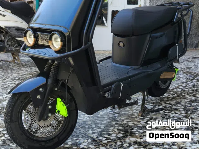 دراجة سكنس شحن 318 جديدة استخدام كلش قليك أقراء الوصف