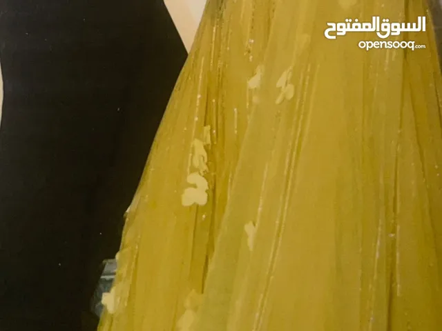 فستان خطوبة او حفلة حناء