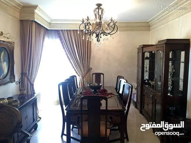 220 m2 4 Bedrooms Apartments for Rent in Amman Al Rabiah