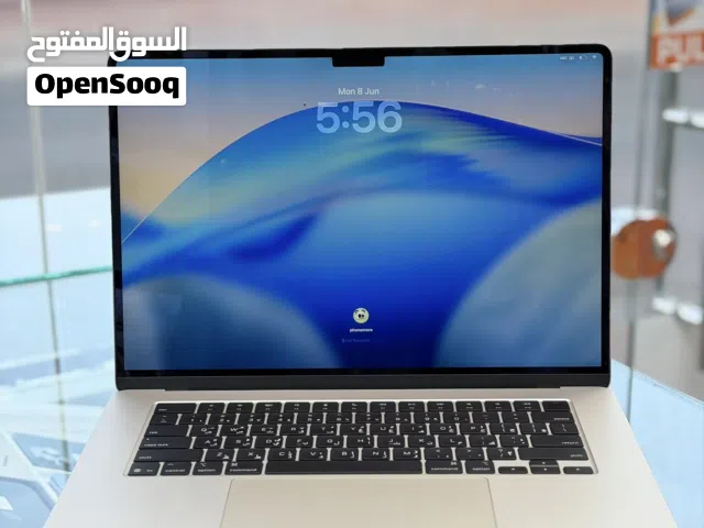Apple MacBook M4, 2025 512Gb 16GB Ram 100% Battery Health 2 months Apple warranty