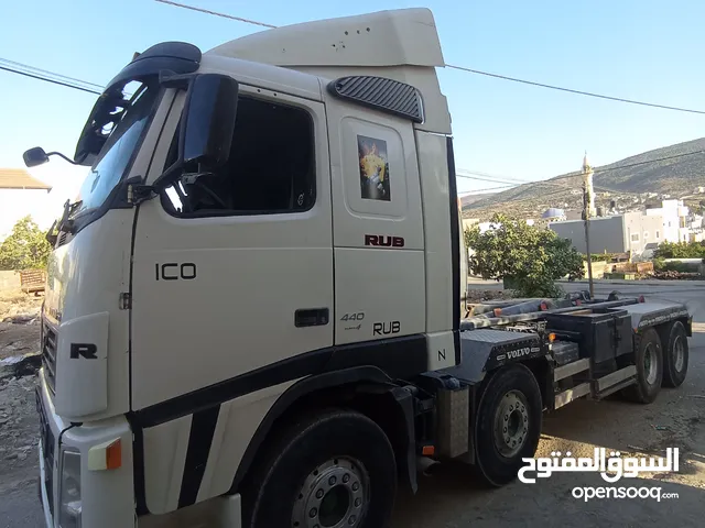 رمسة فولفو 440 إسرائيلية
