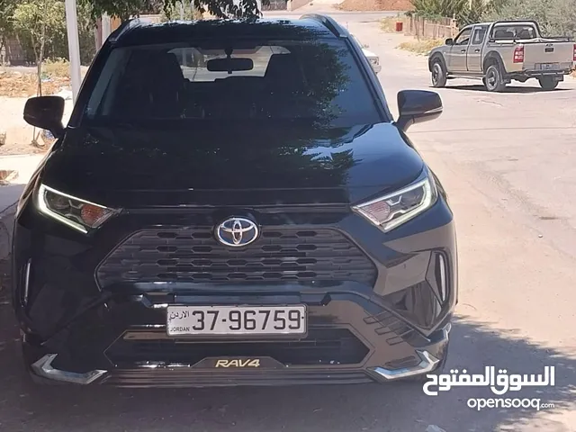 Used Toyota RAV 4 in Amman