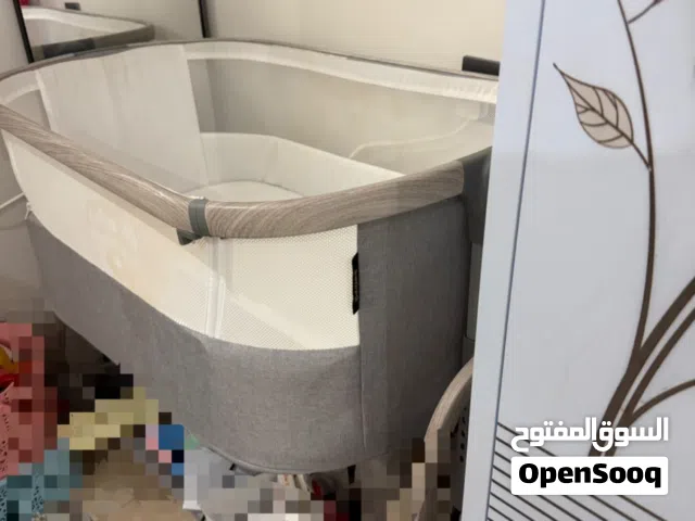 سرير الطفال