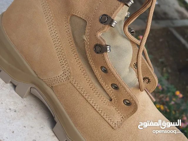 بسطار سيفتي ساق طويل طبي عدد 2 نمره 44 والثاني 43 صناعه تركيه قصه امريكي صناعة 2025 جديد بالكرتون