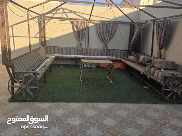 جلسة خارجية تتركب وتنفك