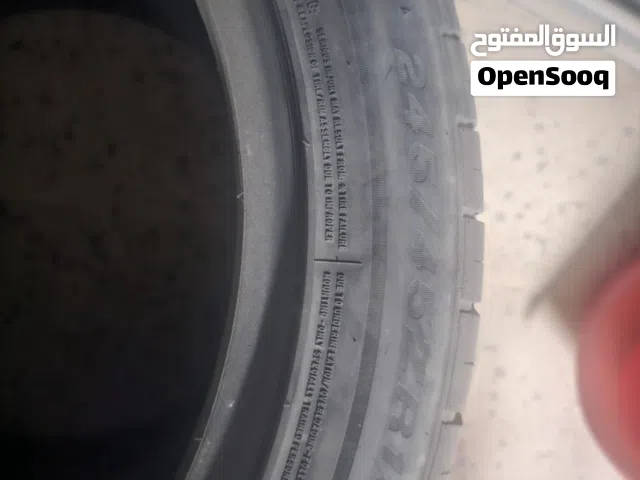 سيرية عجلات مخالفات 275/40/18;245/45/18(مرسيدس او bmw) فورتشن استخدام اقل من 20 الف كيلومتر