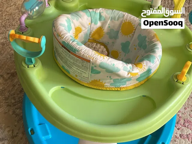 مشاية و حباسة للأطفال من جونيور