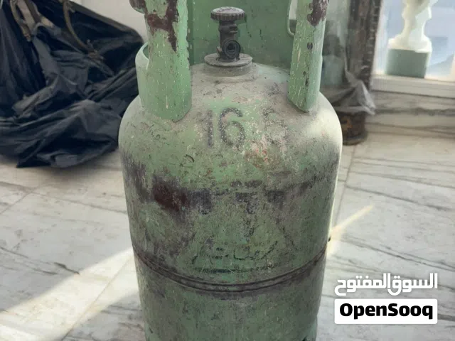 جرة غاز عدد 2 تقريبا فل شارع الجاردنز
