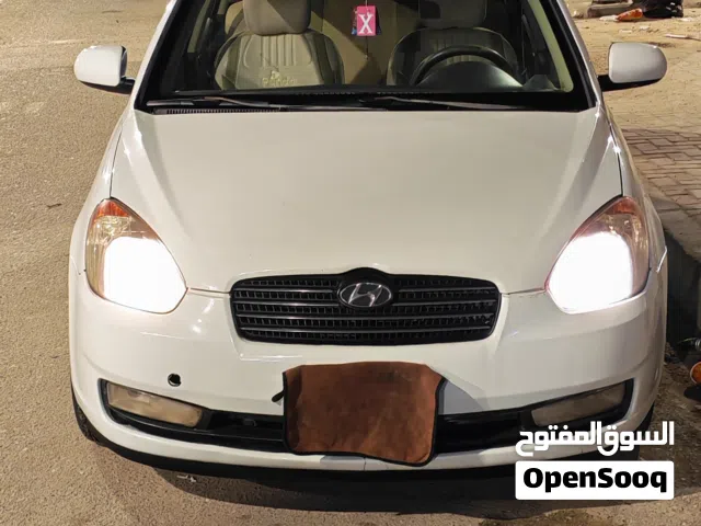 2010 هيونداي اكسنت GLS