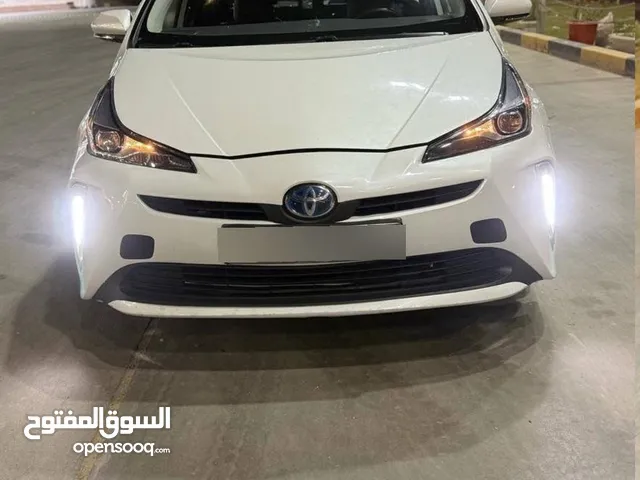 تويوتا بريوس 2022 للبيع