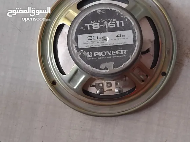 للبيع بالمحلة الكبري طقم سماعات كاسيت سيارة ( مش شغال ) ماركة بايونير PIONEERعدد 2 سماعة وسماعة وا