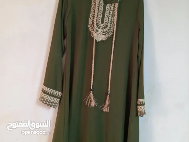 سلام عليكم اقرأ اعلان كويس أكثر من 300 قطعه مشكله بسعر مغري جدا