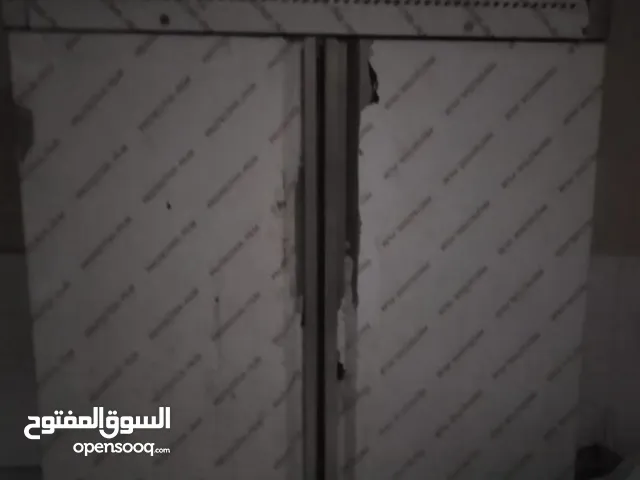أدوات ومعدات مطاعم ومطابخ