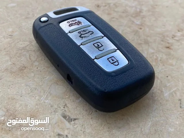 مفتاح بصمة جينسس ويمشي علي اي سيارة ثانية