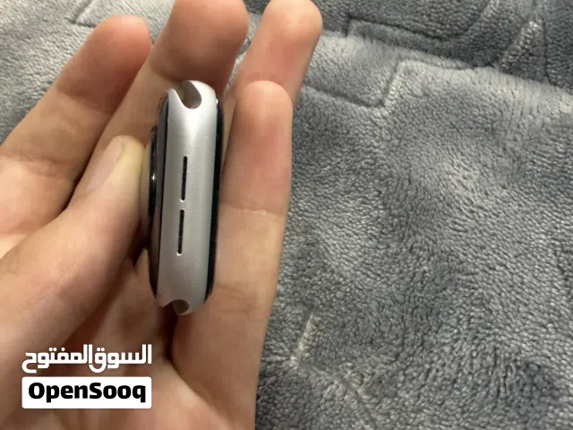 Apple watch se nike edition 40mm aluminum battery 84