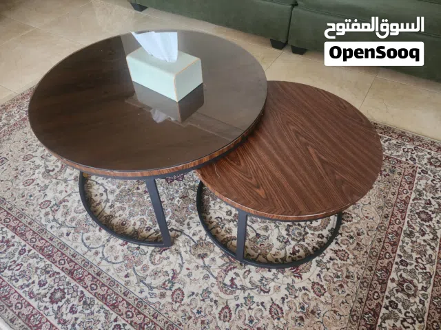 طاولة وسط قعدة