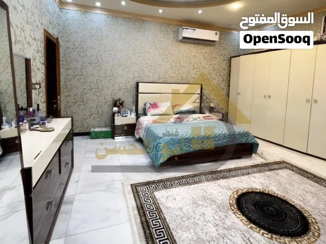 300 m2 More than 6 bedrooms Townhouse for Rent in Basra Baradi'yah