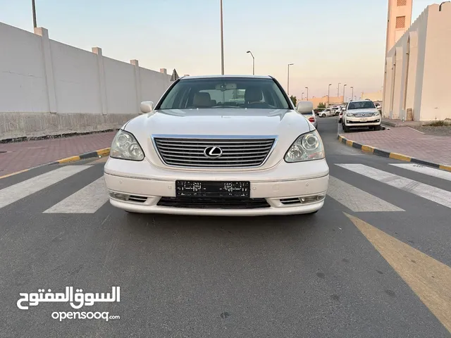 لكزس LS430 وارد 1/2 الترا موديل 2006 لون أبيض فتحة جلد رنجات خشب مرايا كهرباء بحالة ممتازة