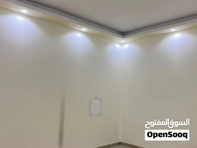 200 m2 2 Bedrooms Townhouse for Rent in Basra Dur Nuwab Al Dubat