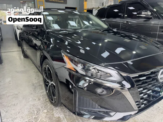 2024 Nissan Altima SR